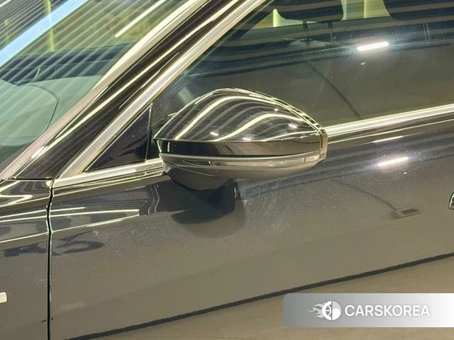 Audi A6L id 3896017 из Китая 20