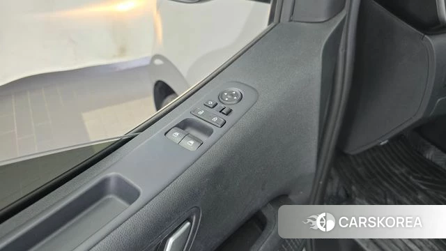 Hyundai Staria id 4500107 из Кореи 20