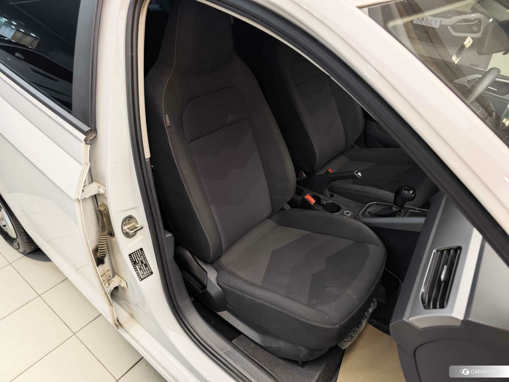 Volkswagen Polo id 4498888 из Китая 20