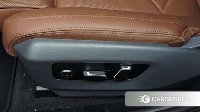 BMW 5 Series (G60) id 4532956 из Кореи 20