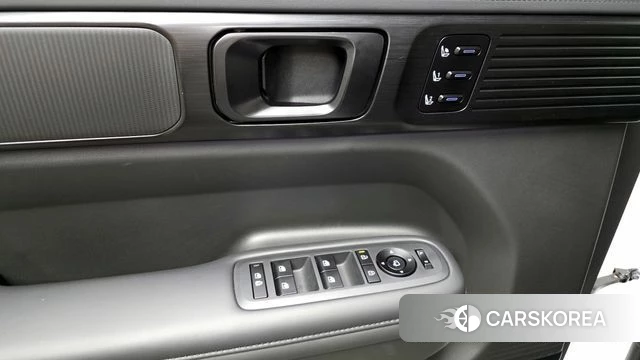 Hyundai Santa Fe (MX5) id 4280024 из Кореи 20