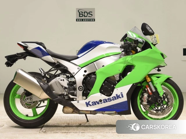 Проданный Kawasaki ZX-10R NINJA ABS 2023 из Японии