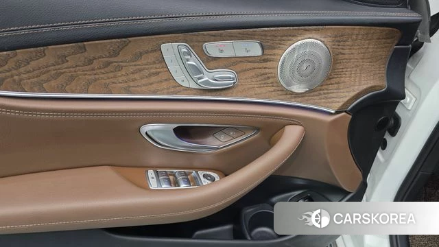 Mercedes-Benz E-Class W213 id 4631646 из Кореи 20