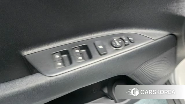 Kia Stonic id 4563351 из Кореи 20