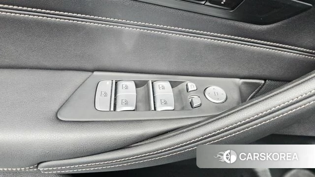 BMW 5 Series (G30) id 4377170 из Кореи 20