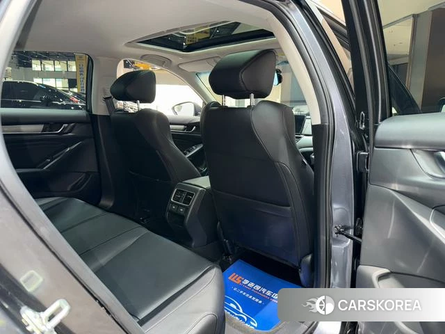 Honda Accord id 4353447 из Китая 20
