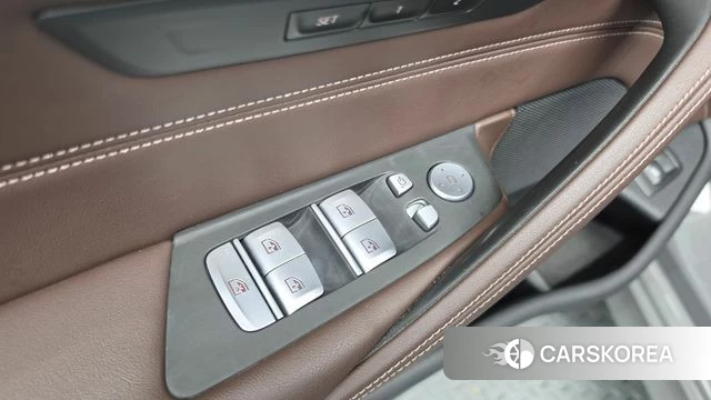 BMW 5 Series (G30) id 4666765 из Кореи 20