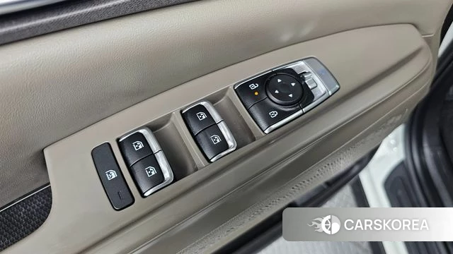 Kia The New Carnival 4th Generation id 4302400 из Кореи 20
