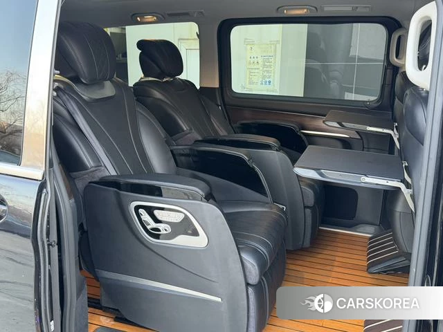 Mercedes-Benz V-class id 4264837 из Китая 20