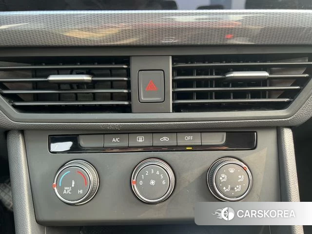 Volkswagen Bora id 4277012 из Китая 20
