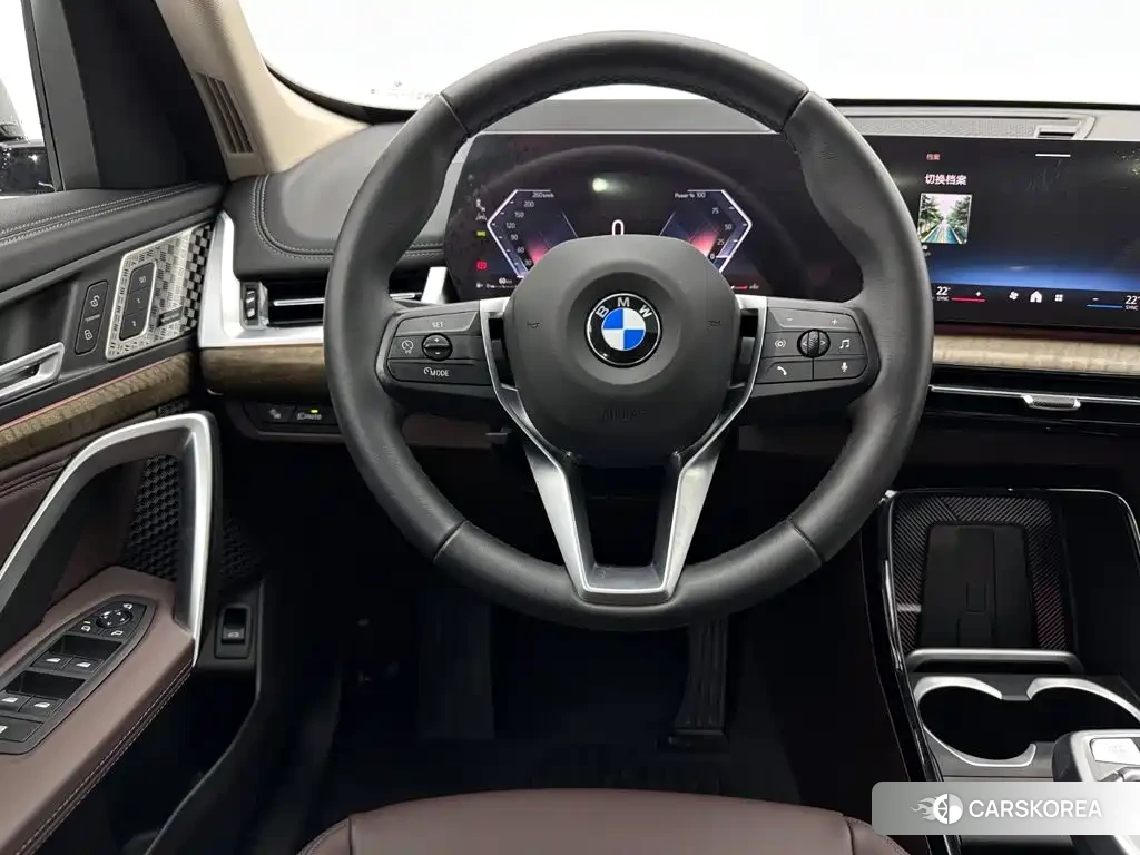 BMW X1 id 4674310 из Китая 20