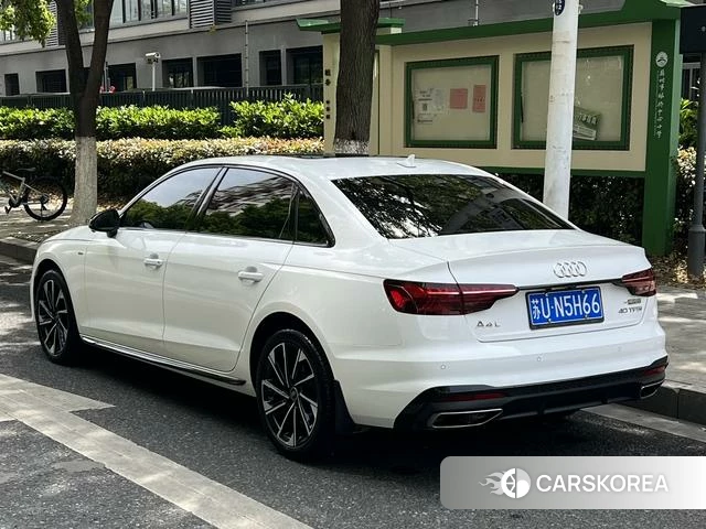 Audi A4L id 4272635 из Китая 20