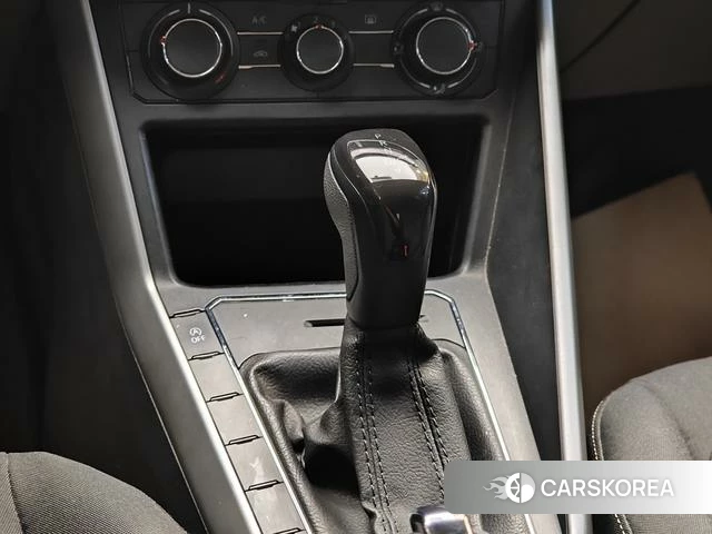 Volkswagen Polo id 4190386 из Китая 20