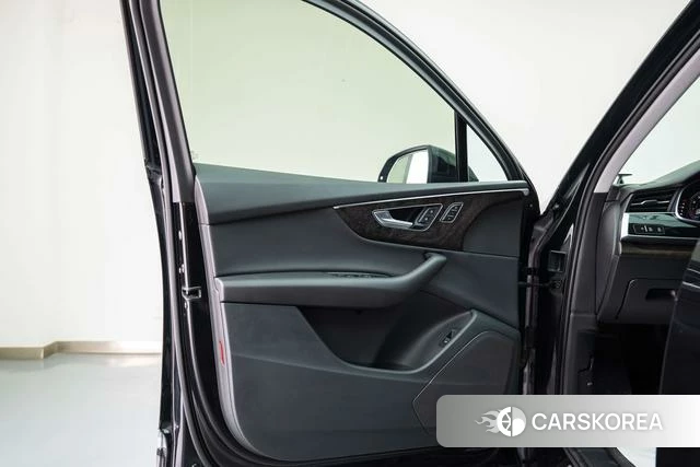 Audi Q7 id 4210252 из Китая 20