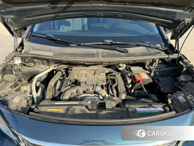 Peugeot 5008 id 3863691 из Китая 20