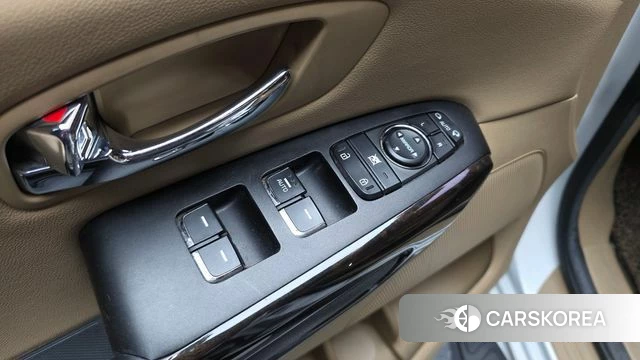 Kia The New Carnival id 4496938 из Кореи 20