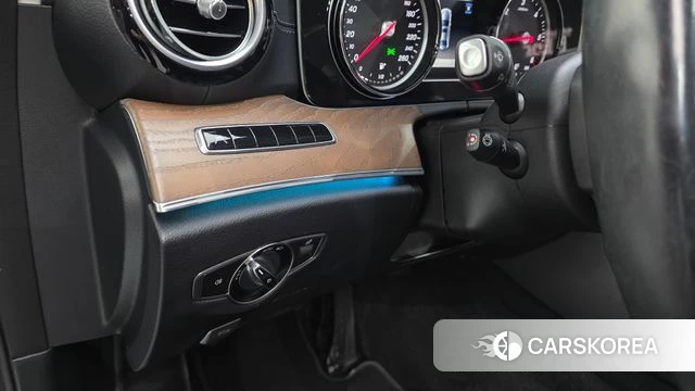 Mercedes-Benz E-Class W213 id 4856039 из Кореи 20