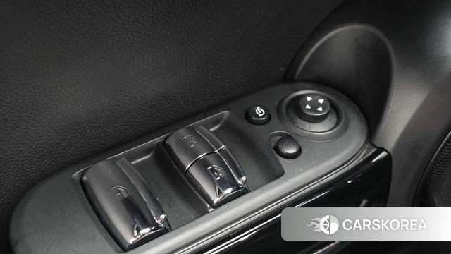 Mini Cooper S Convertible id 4730240 из Кореи 20
