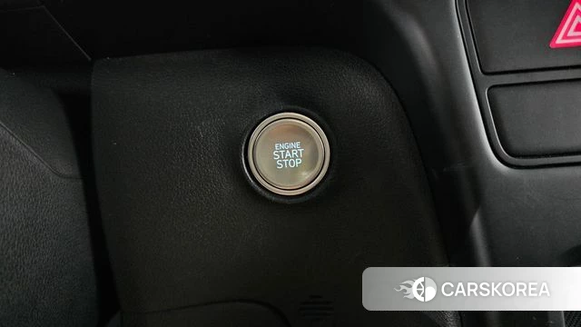Hyundai Staria id 4757350 из Кореи 20