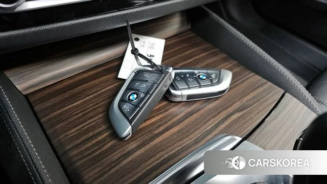 BMW 5 Series (G30) id 4356696 из Кореи 20