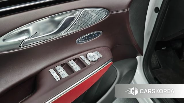 Genesis GV70 id 4592775 из Кореи 20
