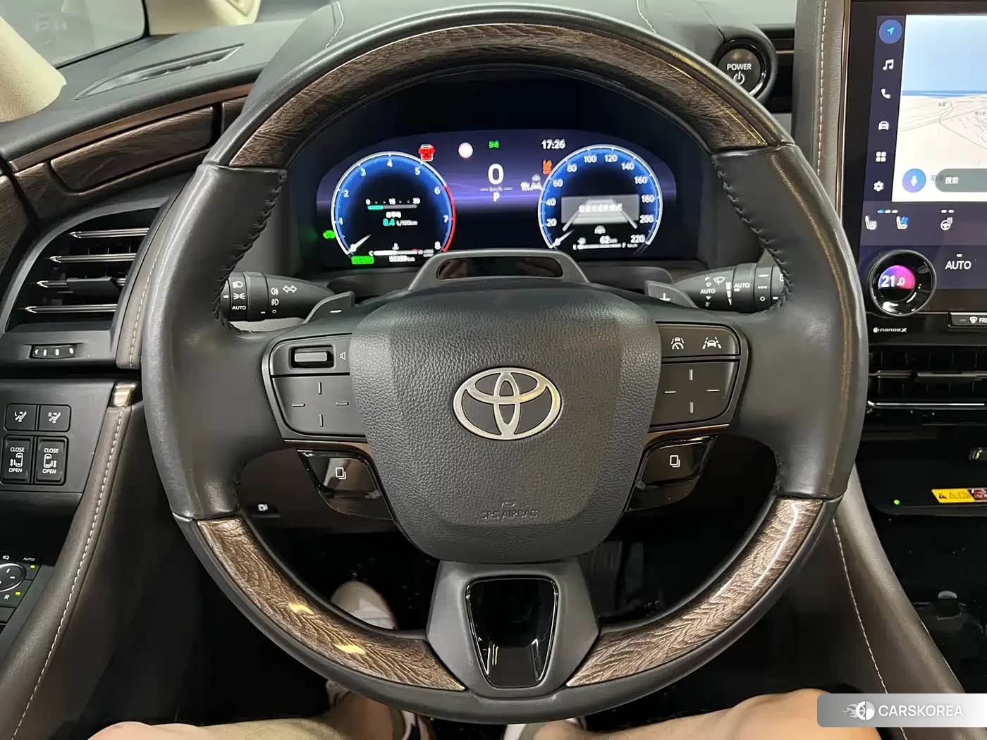 Toyota Elfa id 4622434 из Китая 20