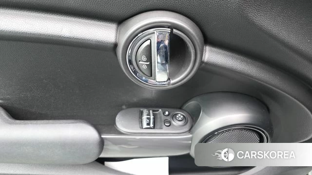 Mini Cooper D id 4384873 из Кореи 20