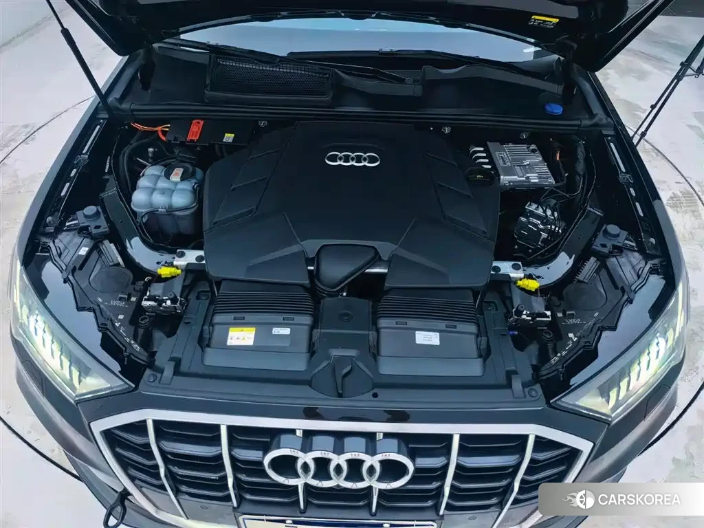 Audi Q7 id 4601728 из Китая 20