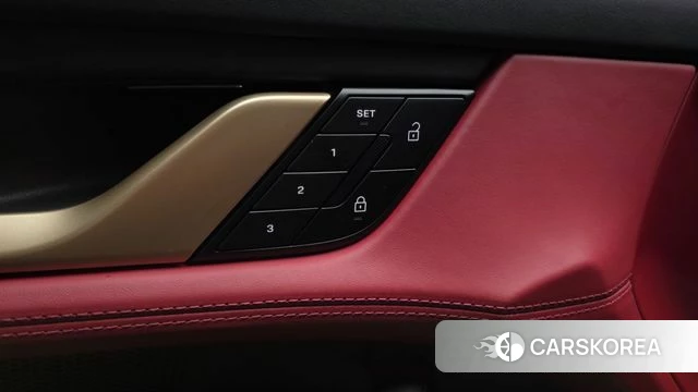 Porsche Taycan id 4427325 из Кореи 20