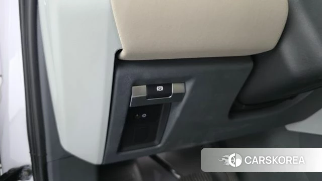 Land Rover Defender (L663) id 4330667 из Кореи 20