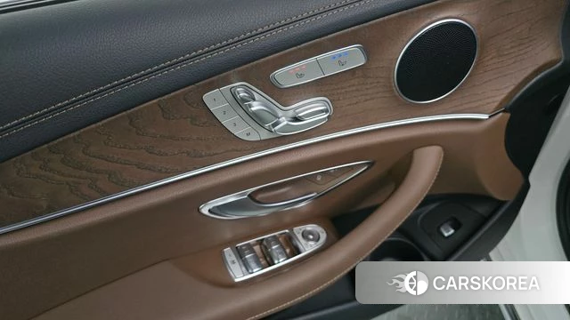 Mercedes-Benz E-Class W213 id 4721853 из Кореи 20