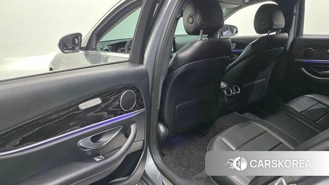Mercedes-Benz E-Class W213 id 4326081 из Кореи 20