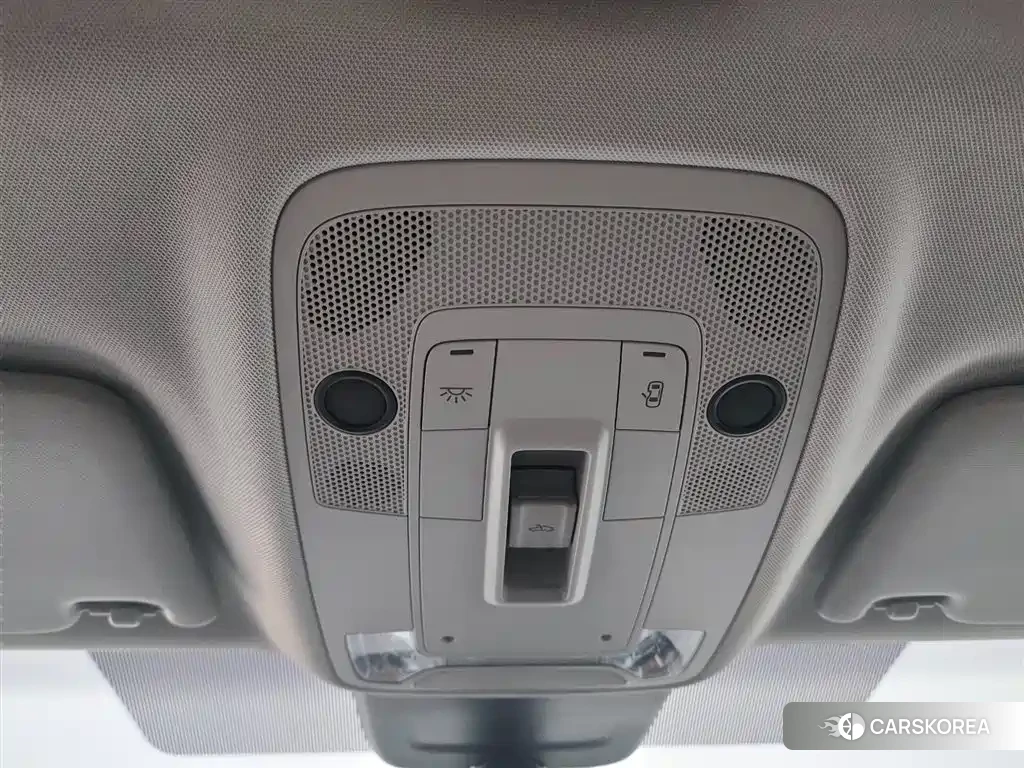 Audi Q2L id 4583603 из Китая 20