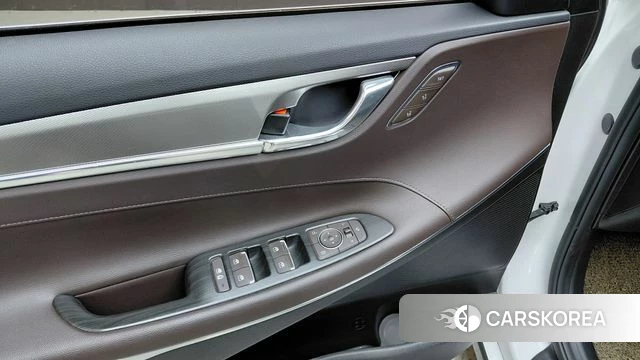 Hyundai The New Grandeur IG Hybrid id 4697246 из Кореи 20
