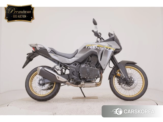 Honda TRANSALP XL750 id 4229648 из Японии 20