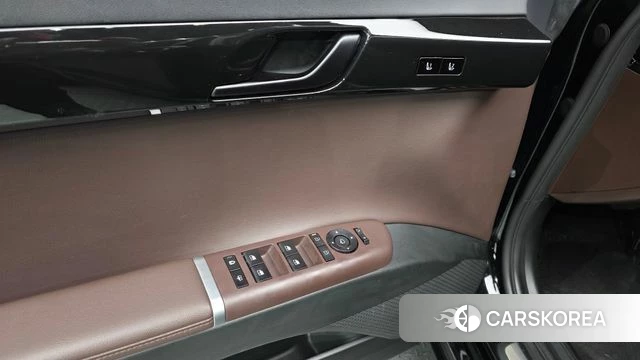 Hyundai Grandeur Hybrid (GN7) id 4517421 из Кореи 20
