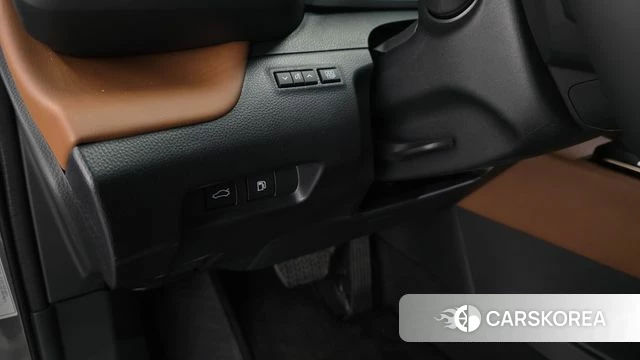 Toyota Crown Crossover id 4185450 из Кореи 20