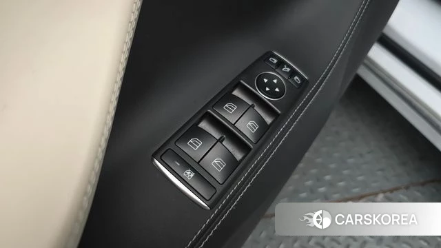 Tesla Model S id 4403255 из Кореи 20