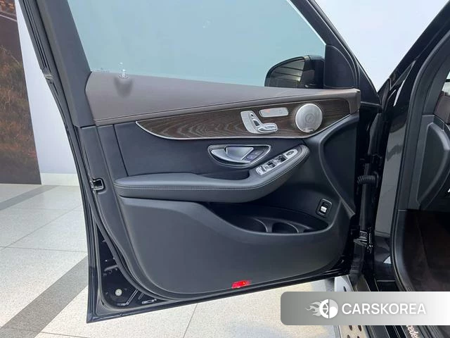 Mercedes-Benz GLC id 4278938 из Китая 20