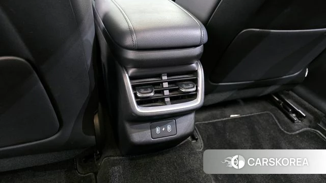 Hyundai Grandeur Hybrid (GN7) id 4354816 из Кореи 20