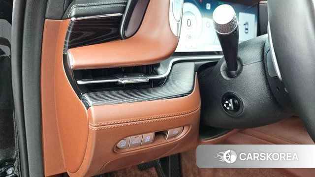 Genesis G90 (RS4) id 4640842 из Кореи 20