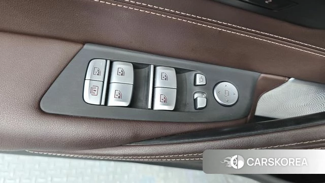 BMW 5 Series (G30) id 4572737 из Кореи 20
