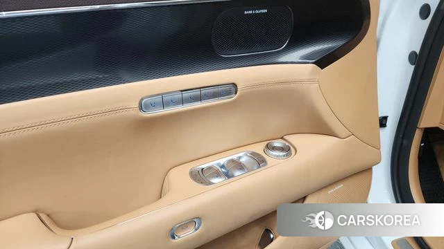 Genesis G90 (RS4) id 4462655 из Кореи 20