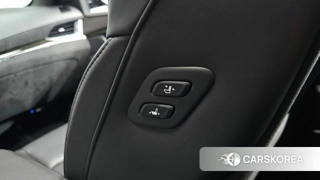 Cadillac Escalade id 4286016 из Кореи 20