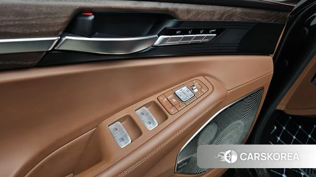 Genesis G90 id 4882368 из Кореи 20