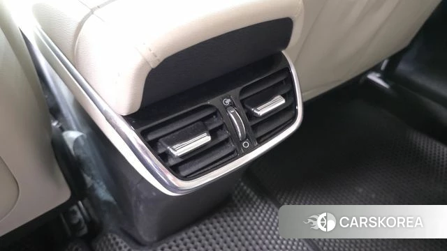 Hyundai The New Grandeur IG Hybrid id 4445213 из Кореи 20