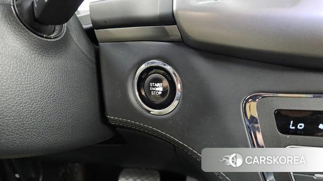 Ssangyong Rexton Sports id 4286111 из Кореи 20