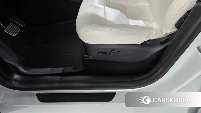 Tesla Model Y id 4739827 из Кореи 20