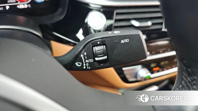 BMW 5 Series (G30) id 4604073 из Кореи 20