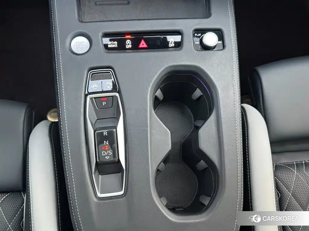 Audi A5L id 4600446 из Китая 20